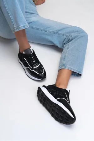 DİANTHA BLACK WHITE LACE DETAIL THICK SOLE WOMEN'S LACE-UP SPORTS SHOES