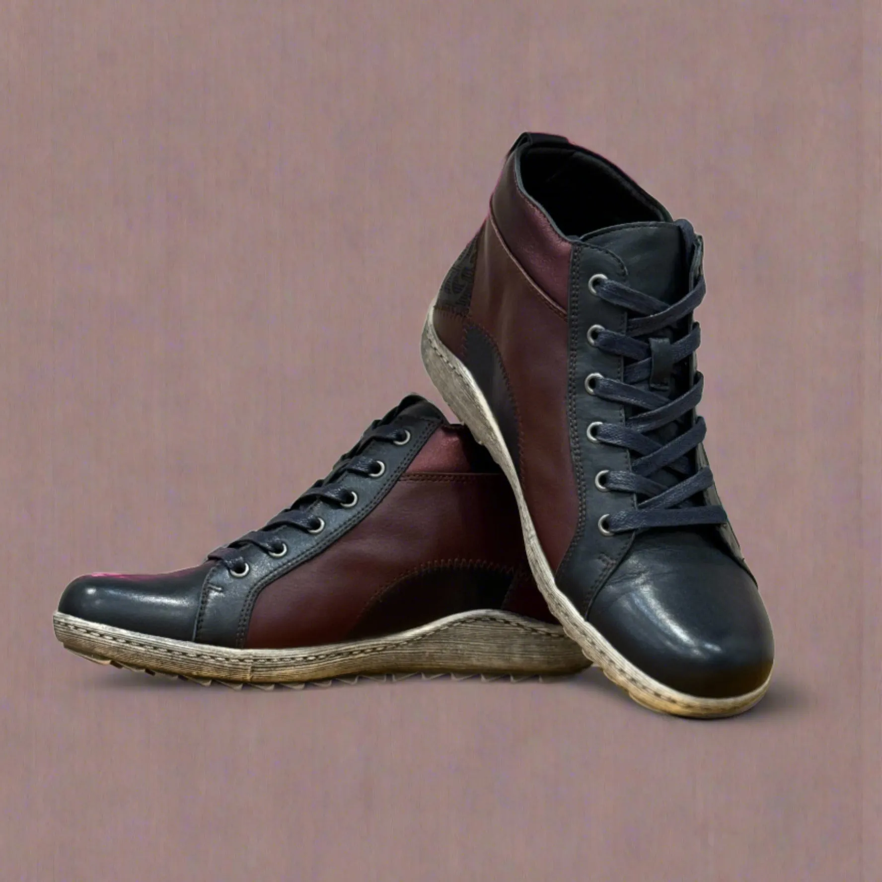 Matty Boot by Cassini - Navy Bordo