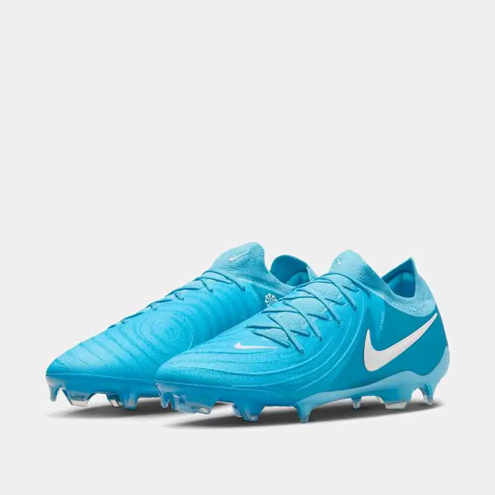 Nike Phantom GX 2 Pro Soccer Cleats