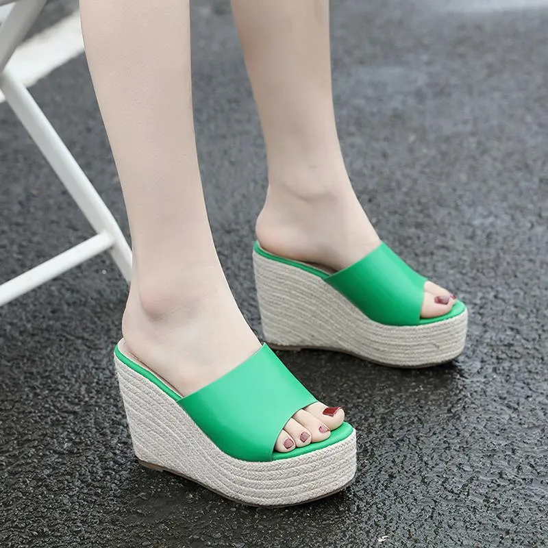 Slope Heeled Thick-soled Hemp Rope Sandals