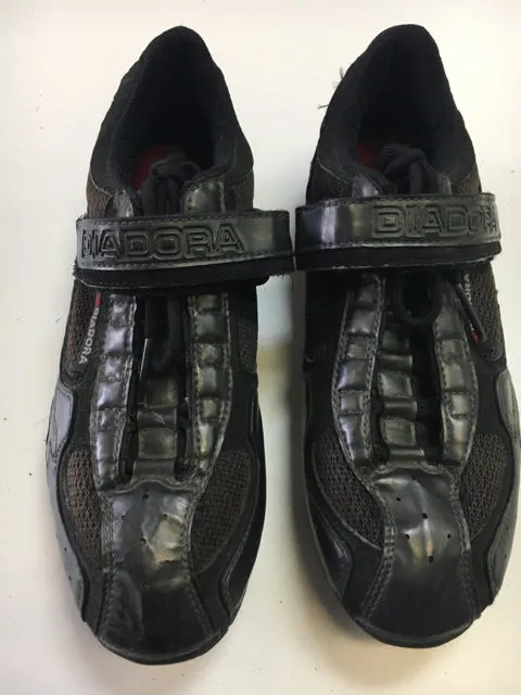 Used Diadora Black Size 5 MTB Biking Shoes