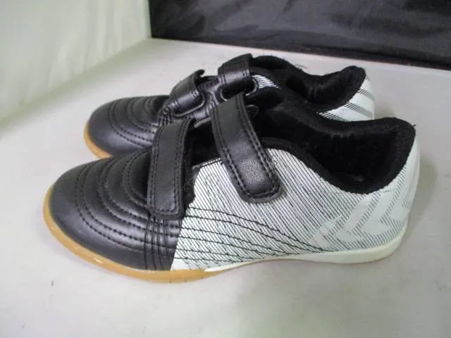 Used Indoor Soccer Cleats Size 1