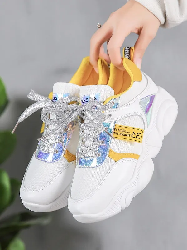 Women's sneakers - sequins embellished  - حذاء رياضي نسائي - مزين بالترتر